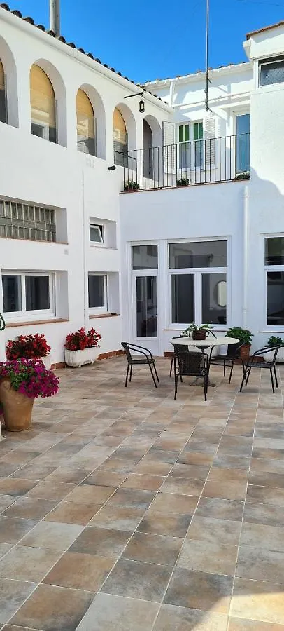 Can Mateuet - House Rental By Season 야고스테라 펜션